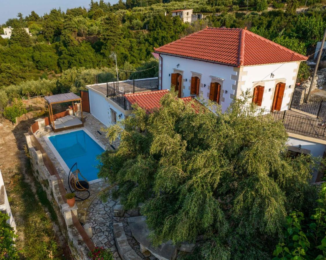 Villa Tzitzifes Екстер'єр фото